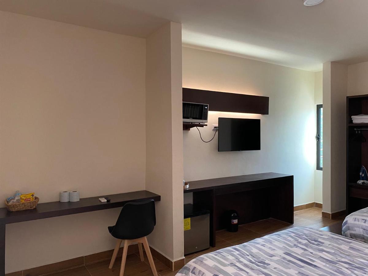 Huasteca Em Suites Ciudad Valles Exterior foto